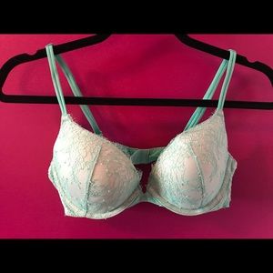 Victoria Secret push up bra!